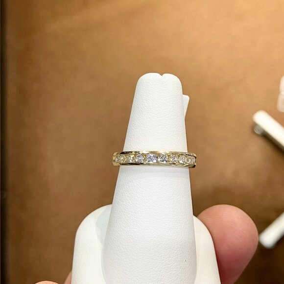 Half Carat Natural Diamond Gold Wedding Ring - Picture 1 of 5